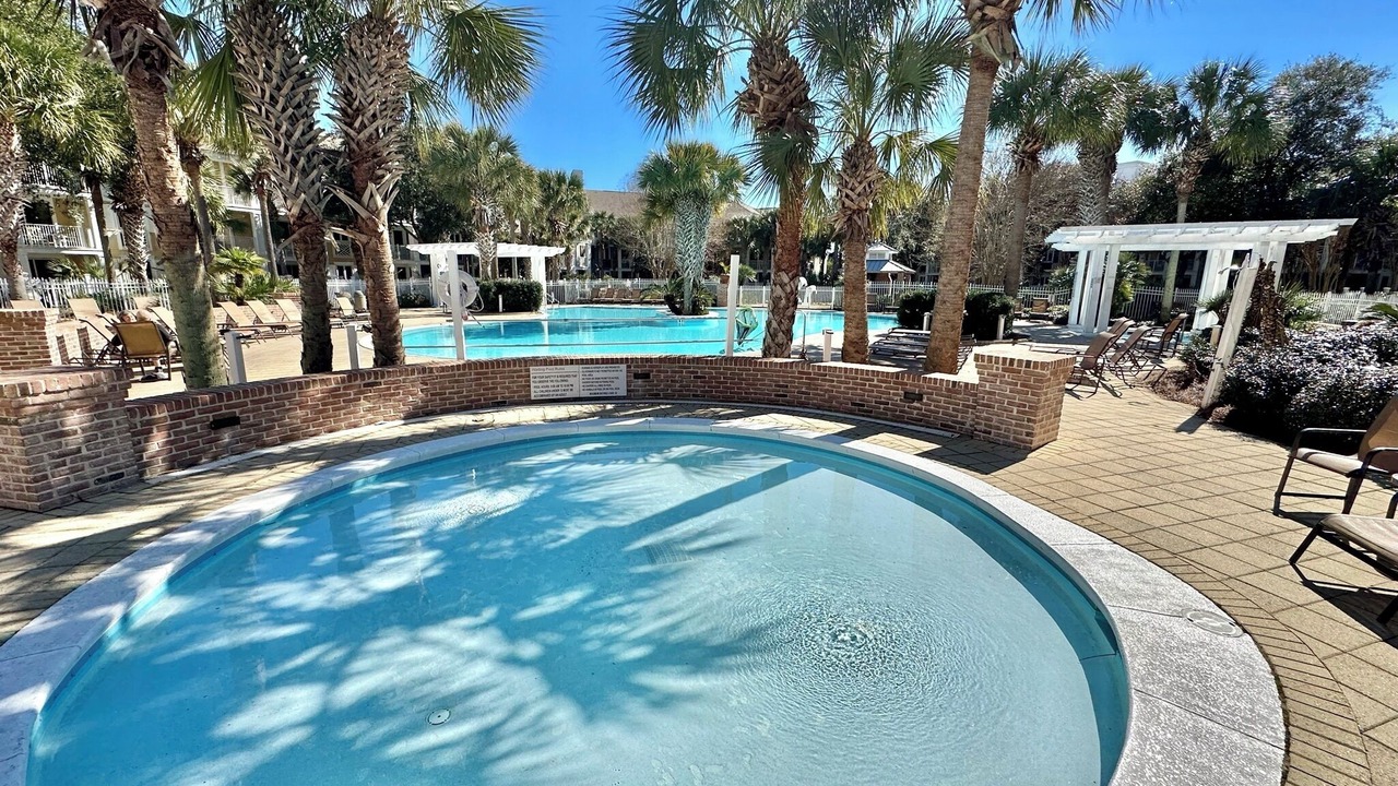 Photo of Outdoor in Baytowne Wharf