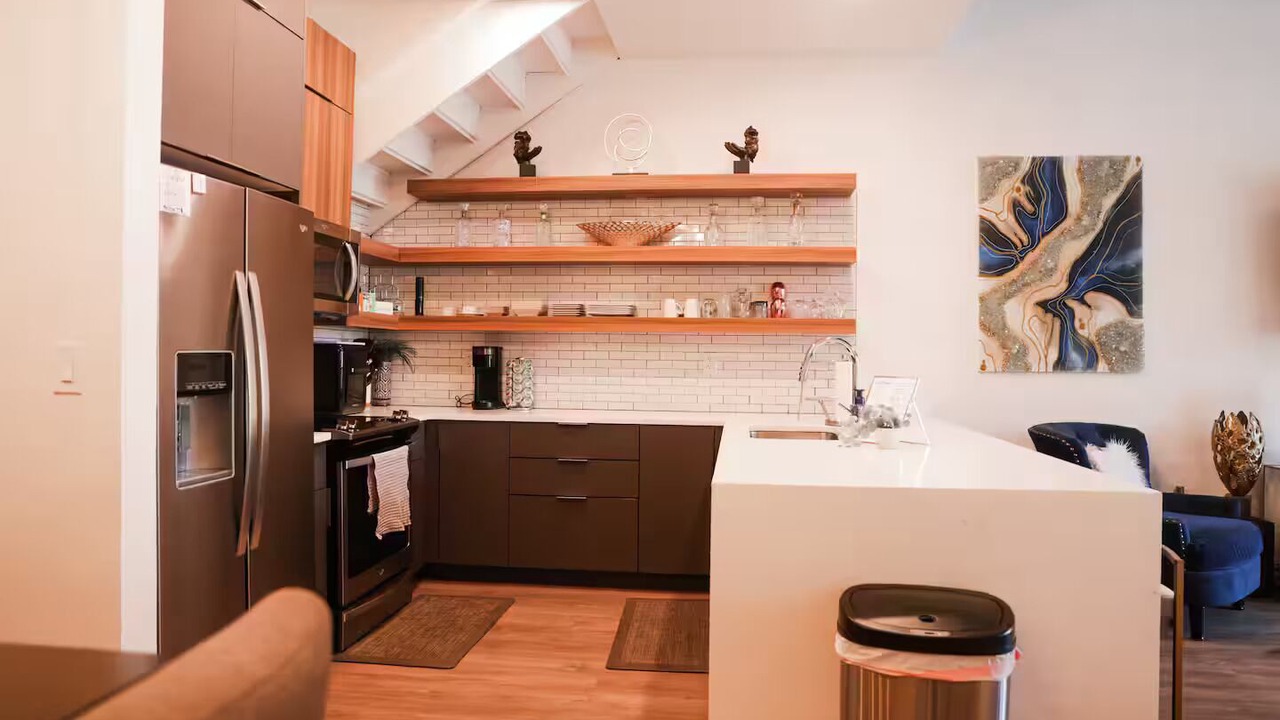 Photo of Kitchen in Atlantic Station Area