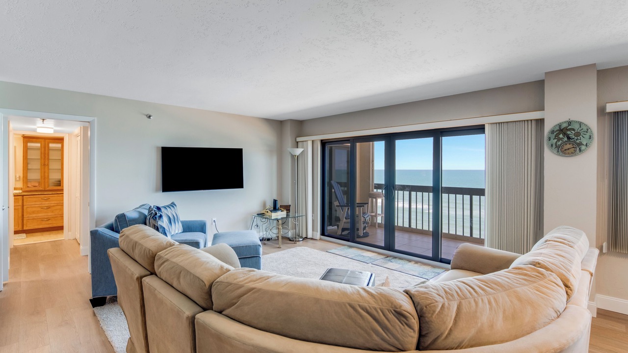 Photo of Livingroom in Ormond-by-the-Sea