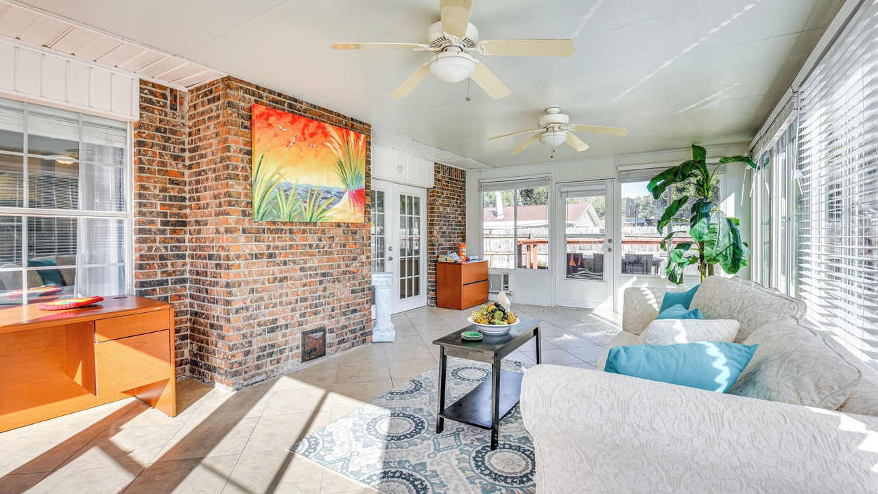 Photo of Livingroom in Wright