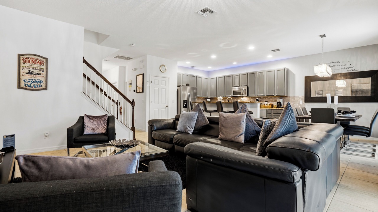 Photo of Livingroom in Watersong
