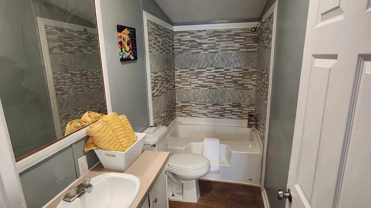 Photo of Bathroom in Citronelle