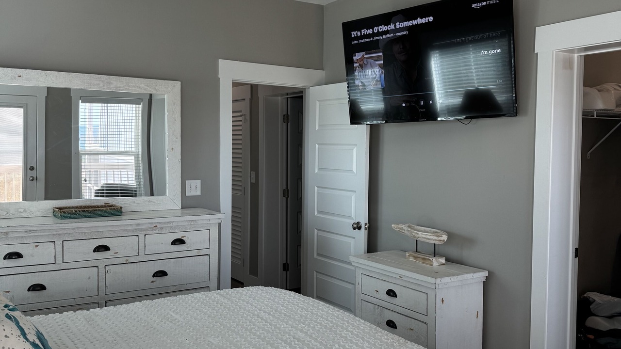 Photo of Bedroom in Indian Pass