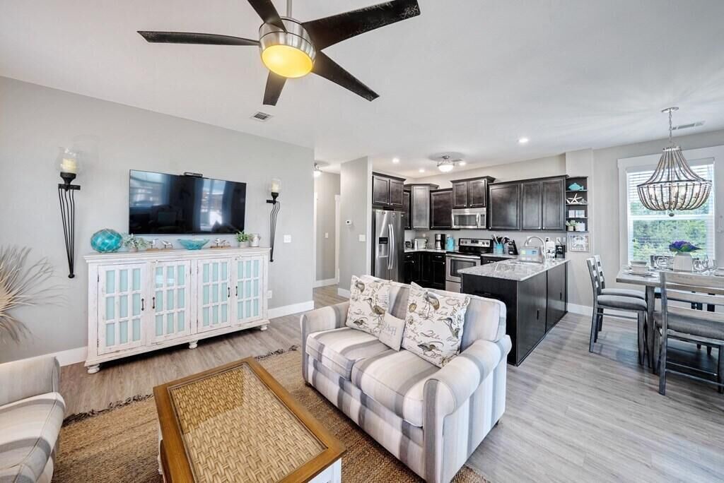 Photo of Livingroom in Indian Pass