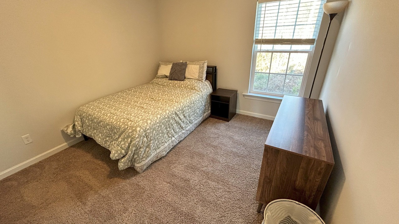 Photo of Bedroom in Grovetown