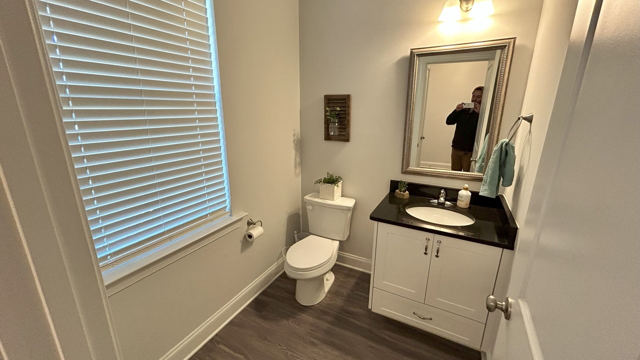 Photo of Bathroom in Grovetown