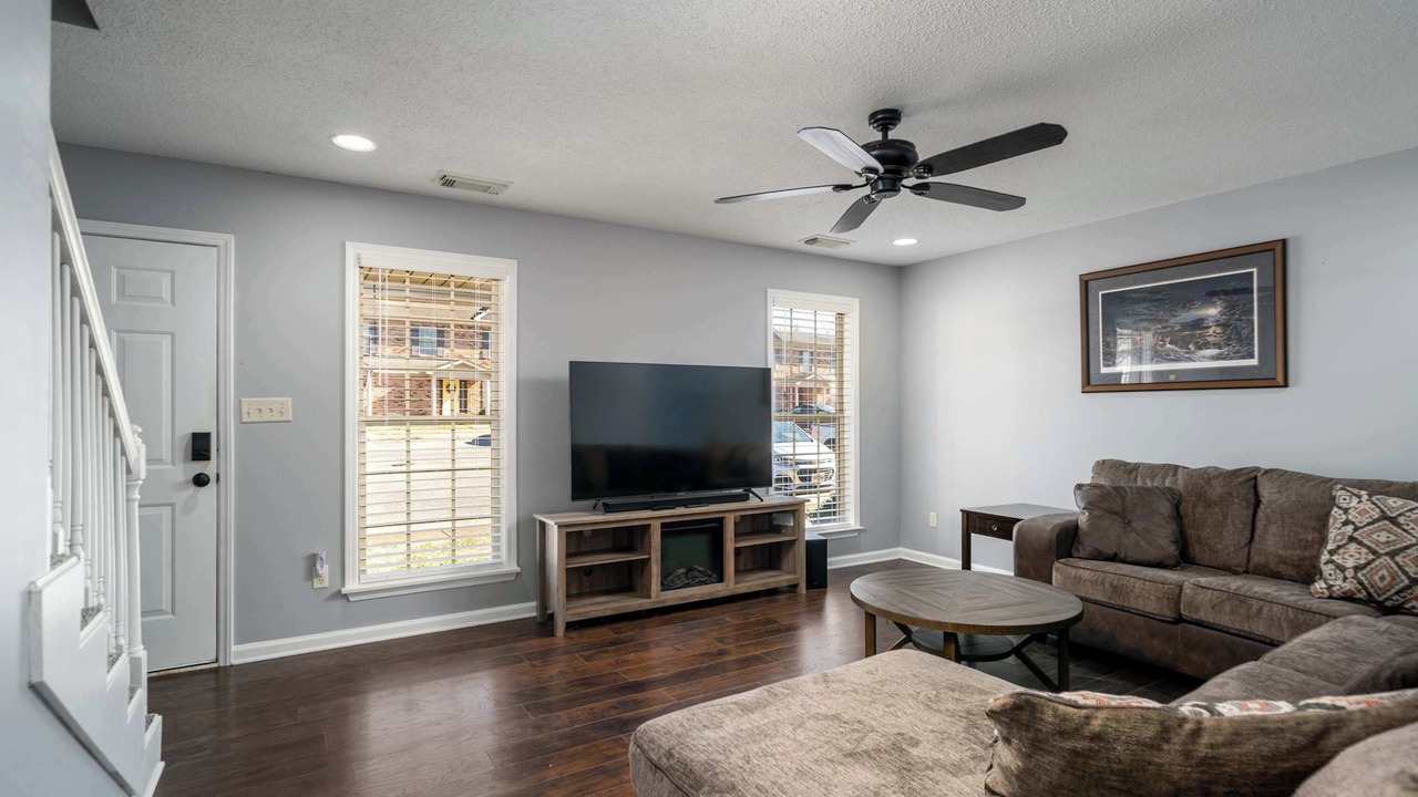 Photo of Livingroom in Cottondale