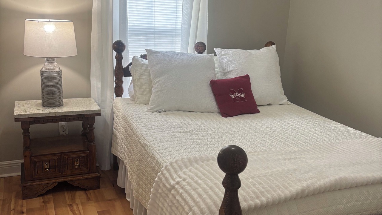 Photo of Bedroom in Starkville