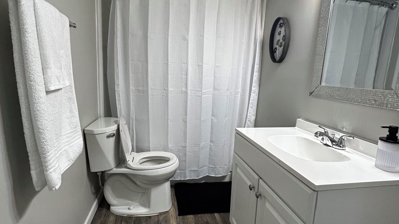 Photo of Bathroom in Six Mile