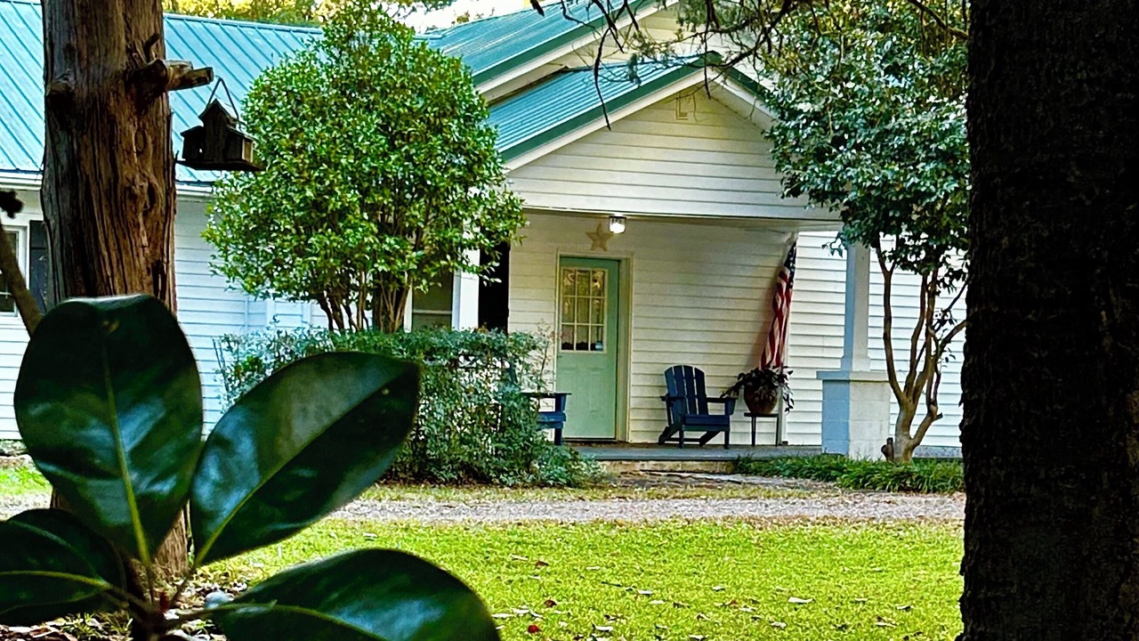 Photo of Outdoor in Six Mile