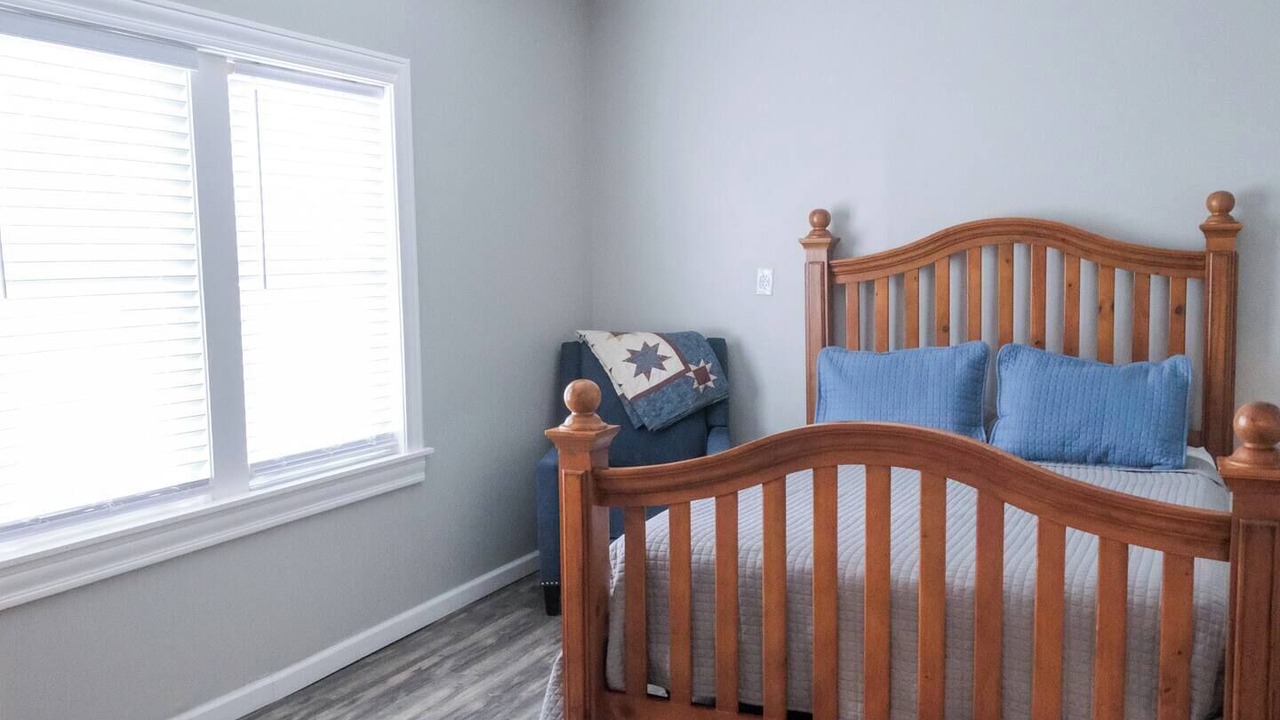 Photo of Bedroom in Six Mile