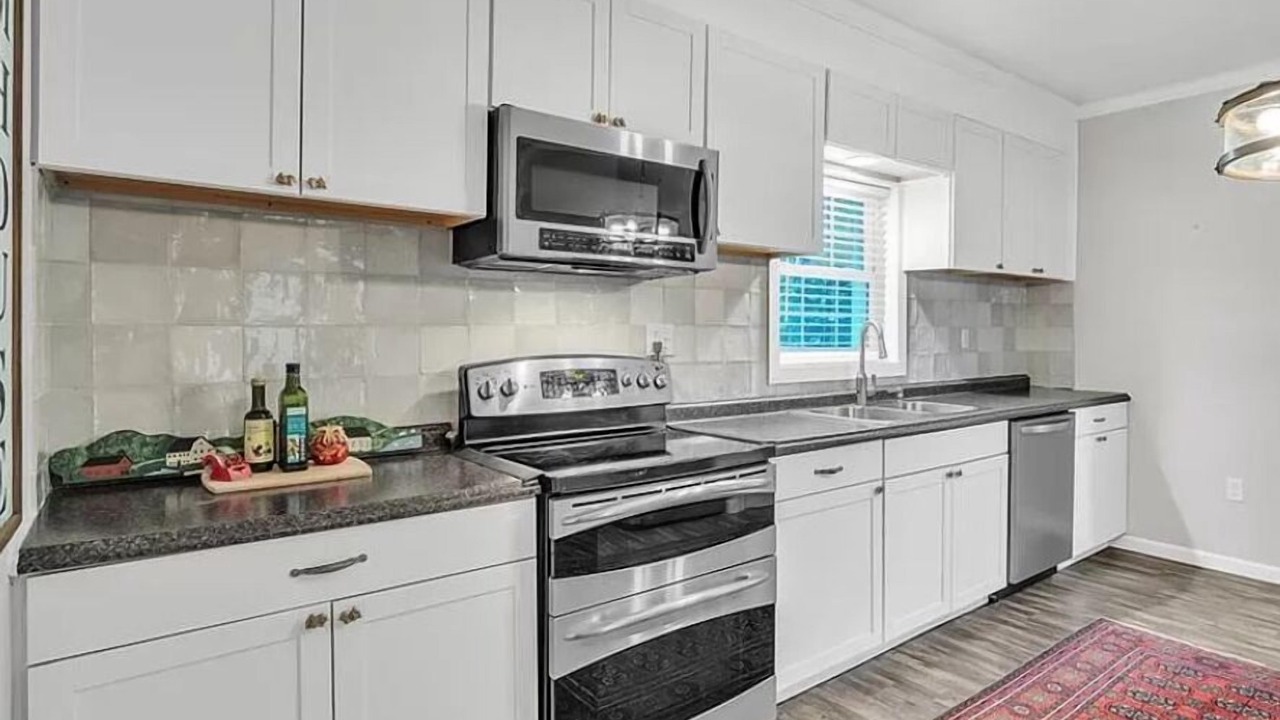 Photo of Kitchen in Six Mile