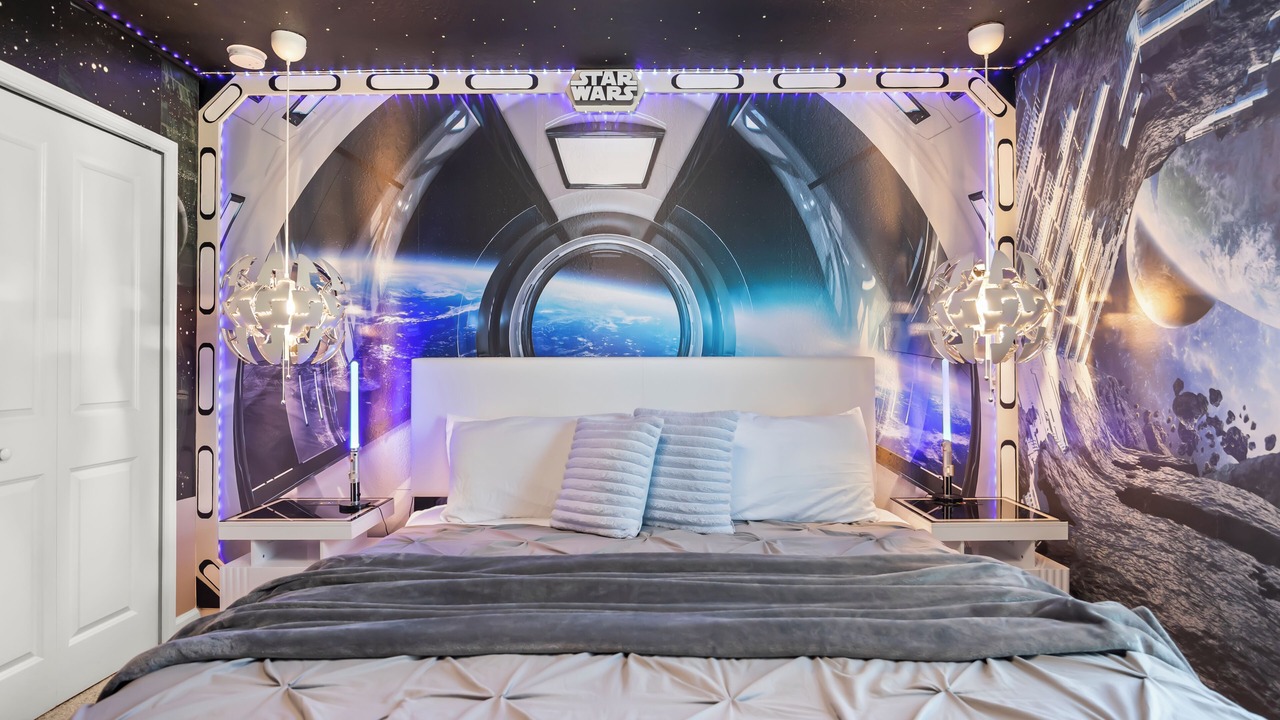 Photo of Bedroom in Davenport