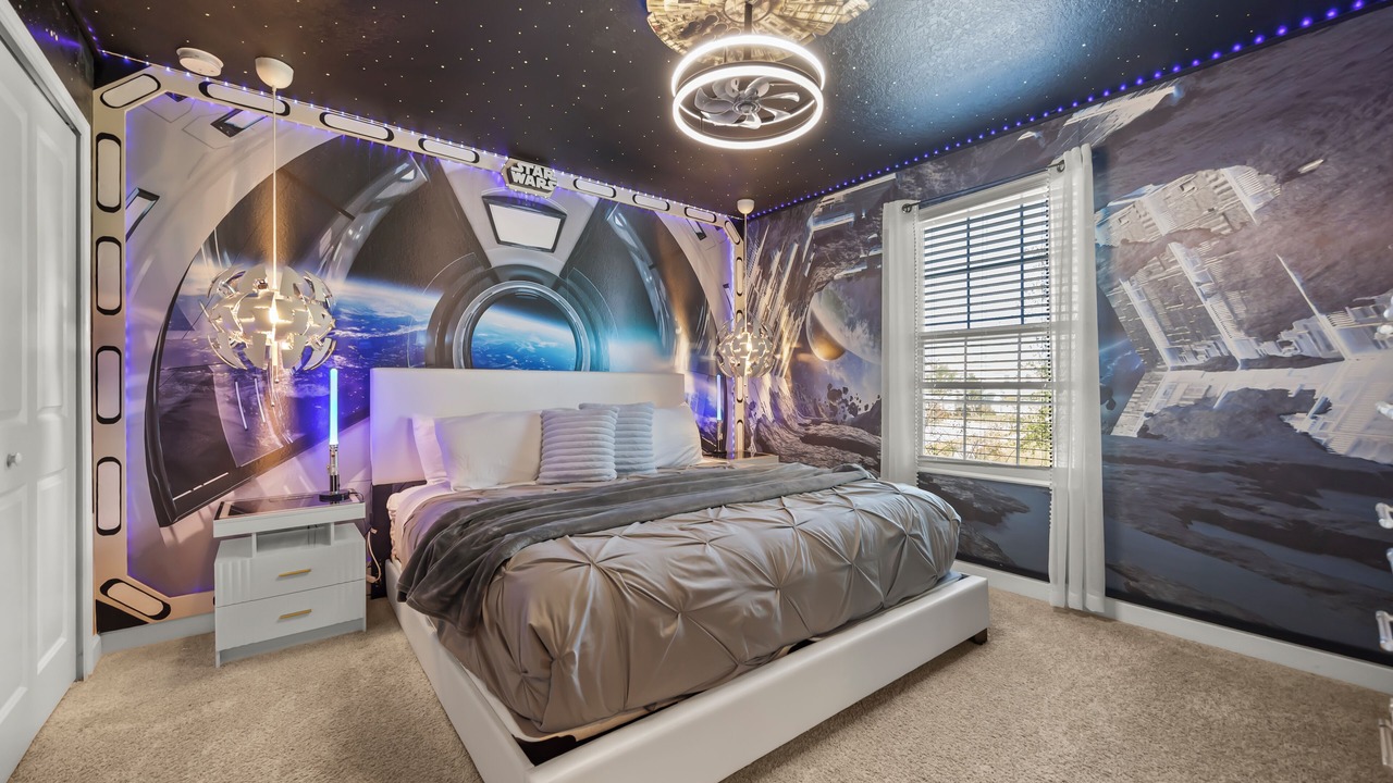 Photo of Bedroom in Davenport