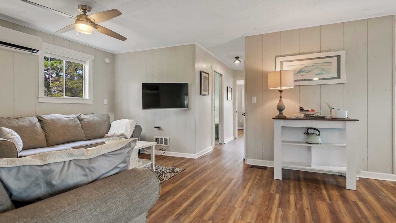 Photo of Livingroom in Alligator Point