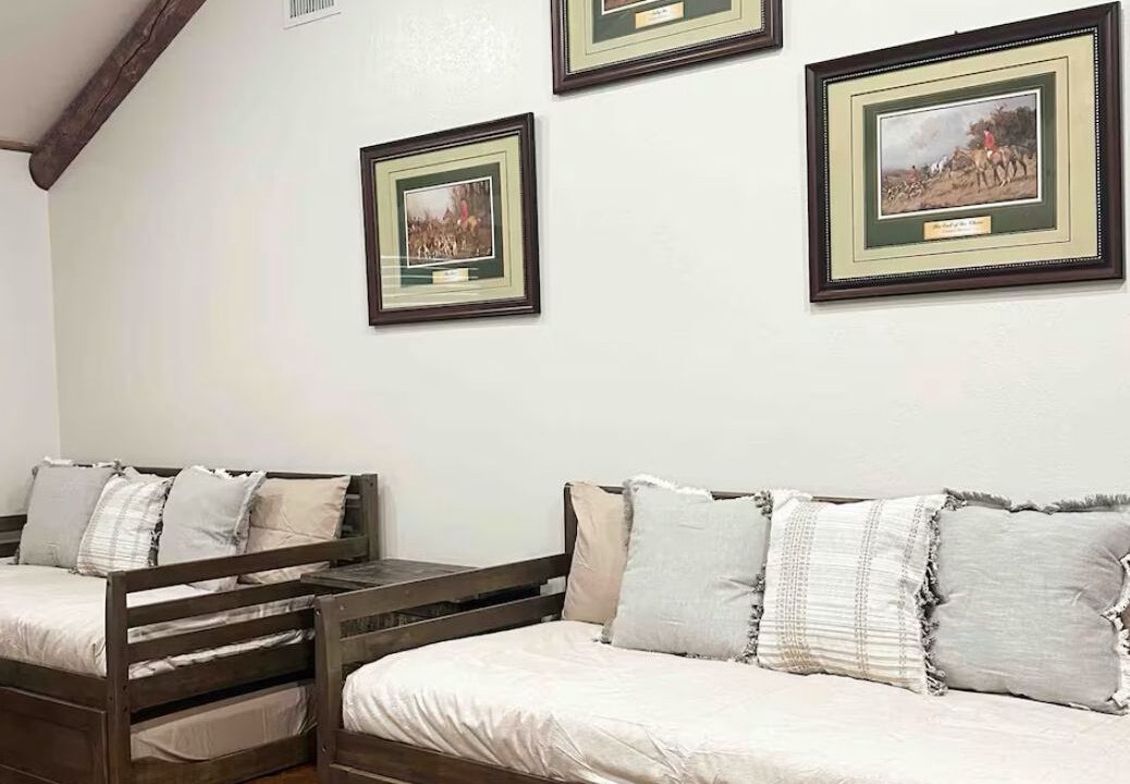 Photo of Bedroom in Shreveport