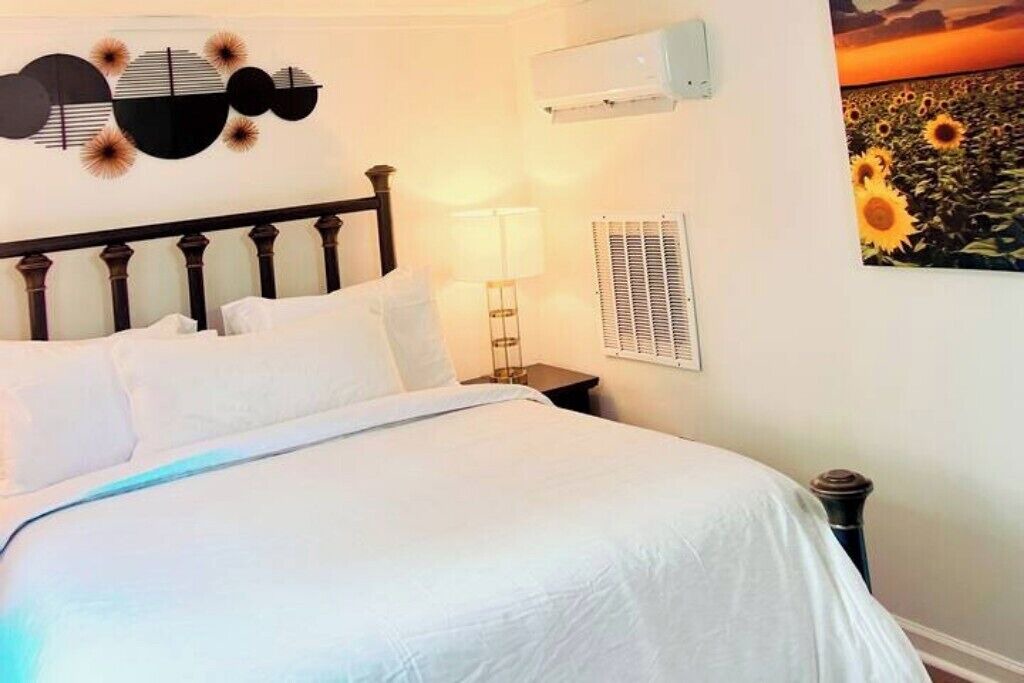 Photo of Bedroom in Tallahassee