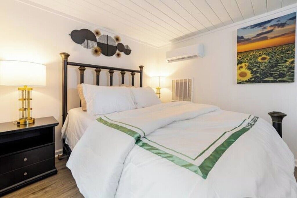 Photo of Bedroom in Tallahassee