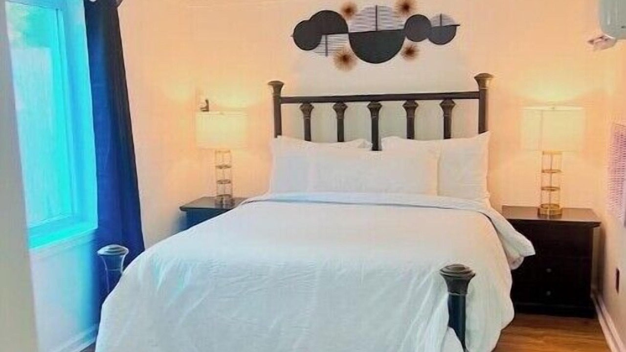 Photo of Bedroom in Tallahassee
