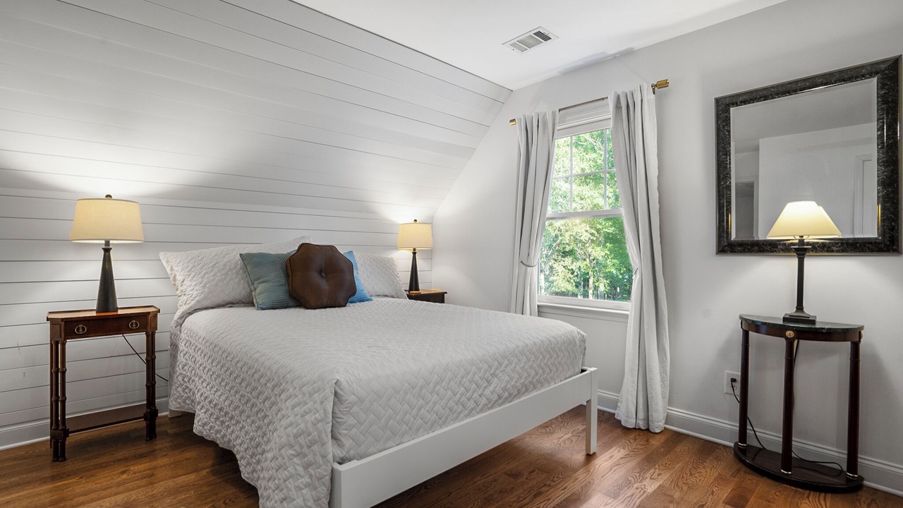 Photo of Bedroom in Eatonton