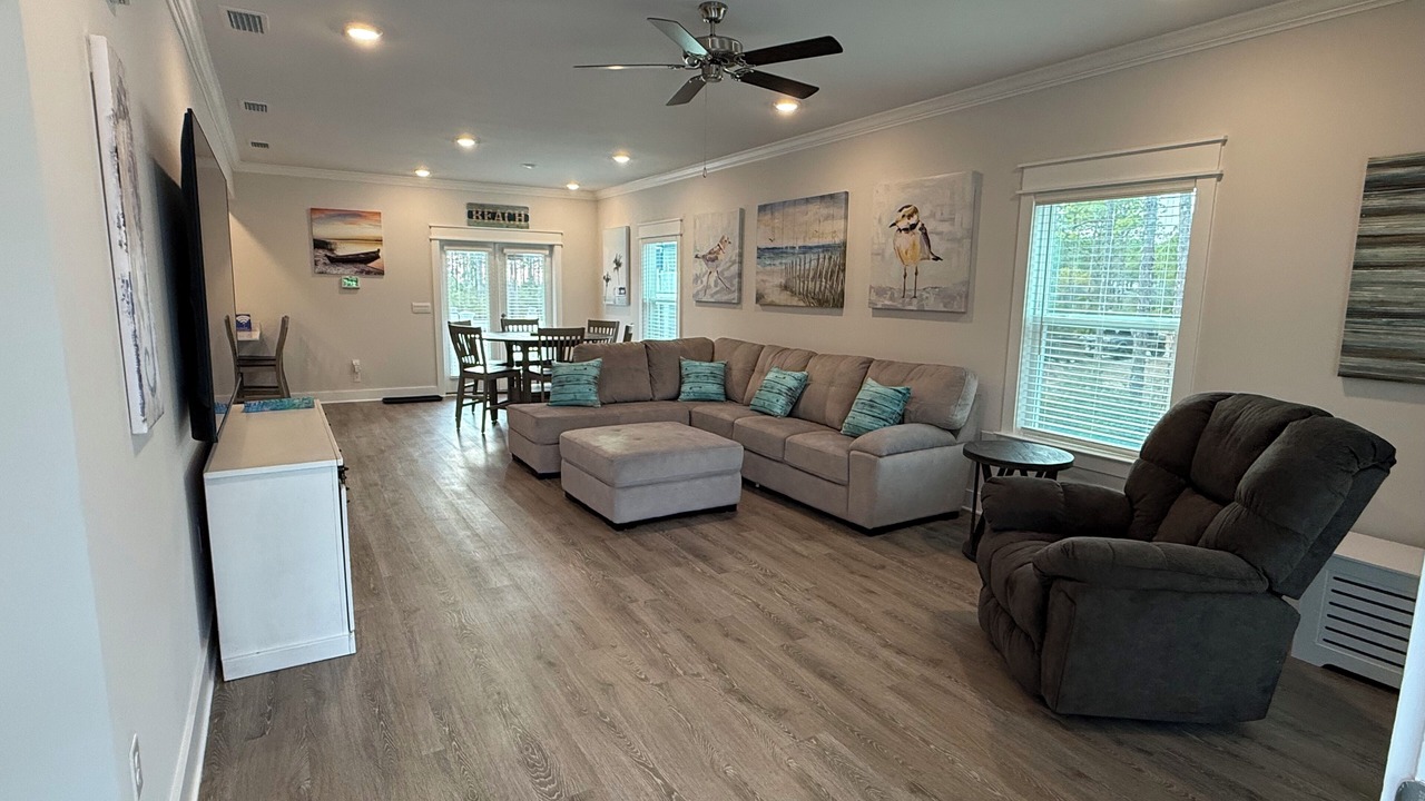 Photo of Livingroom in Panacea