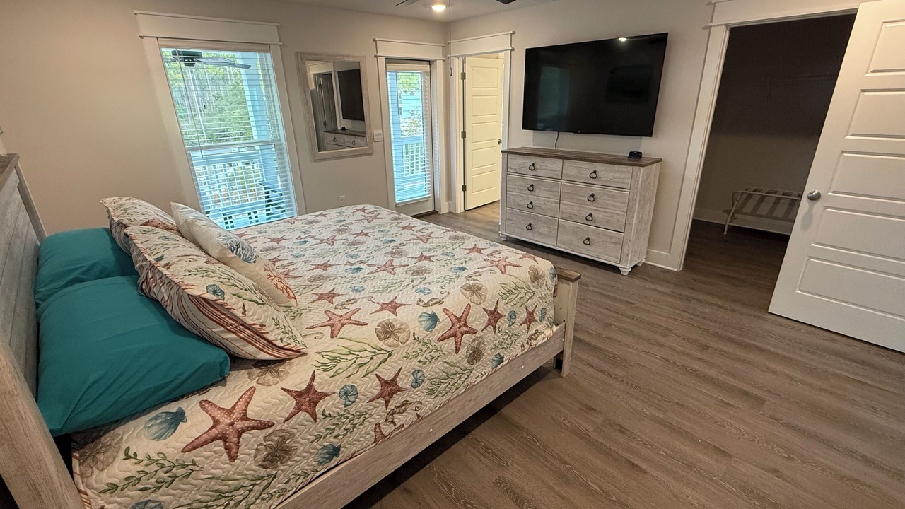 Photo of Bedroom in Panacea