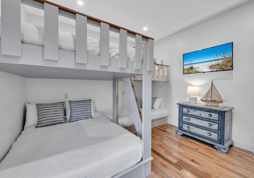 Photo of Bedroom in Tang-O-Mar