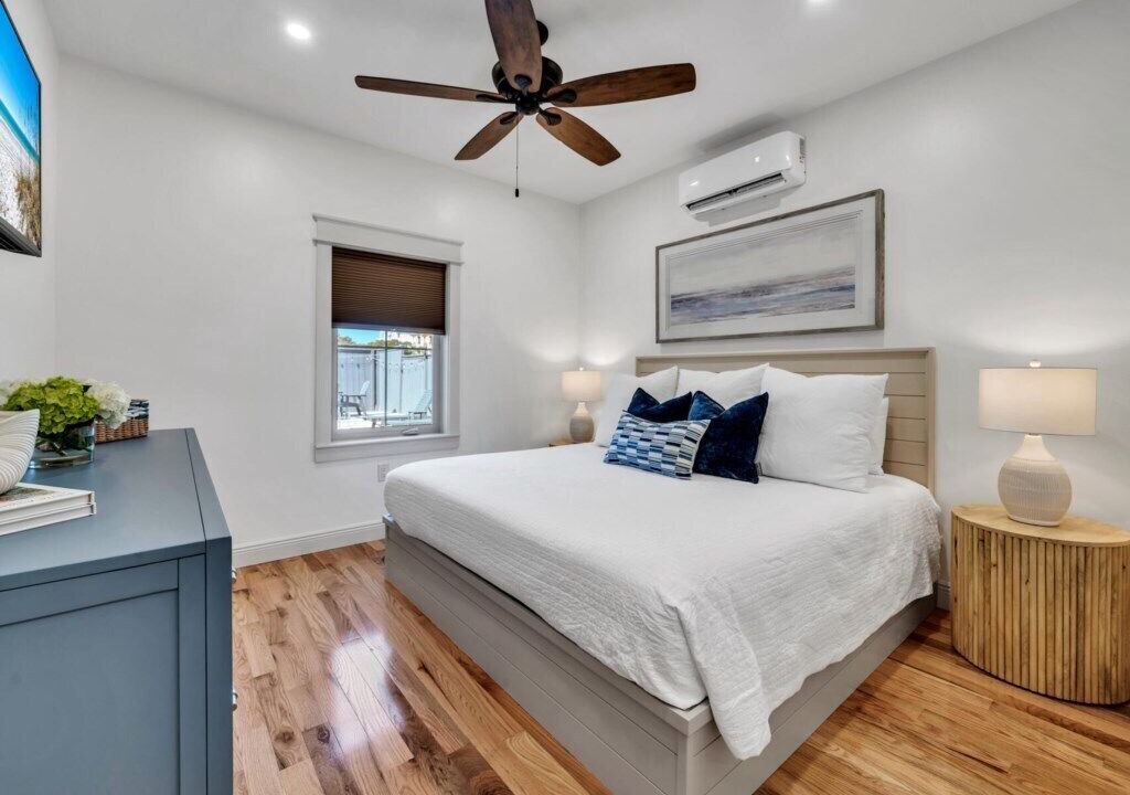 Photo of Others in Tang-O-Mar