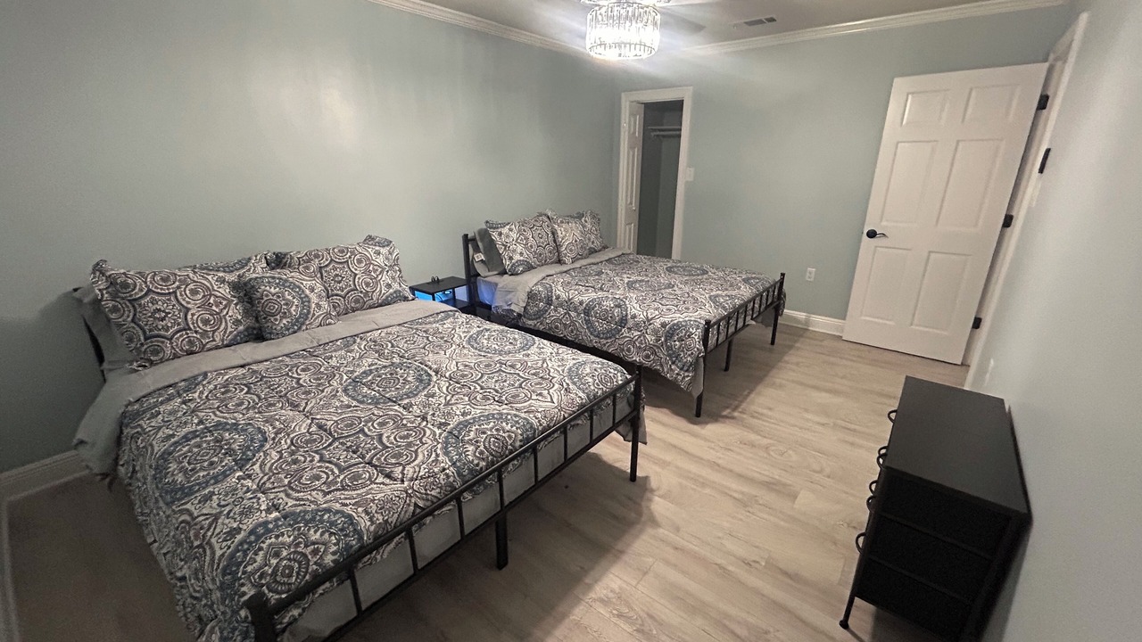 Photo of Bedroom in Kenner - Louis Armstrong International Airport