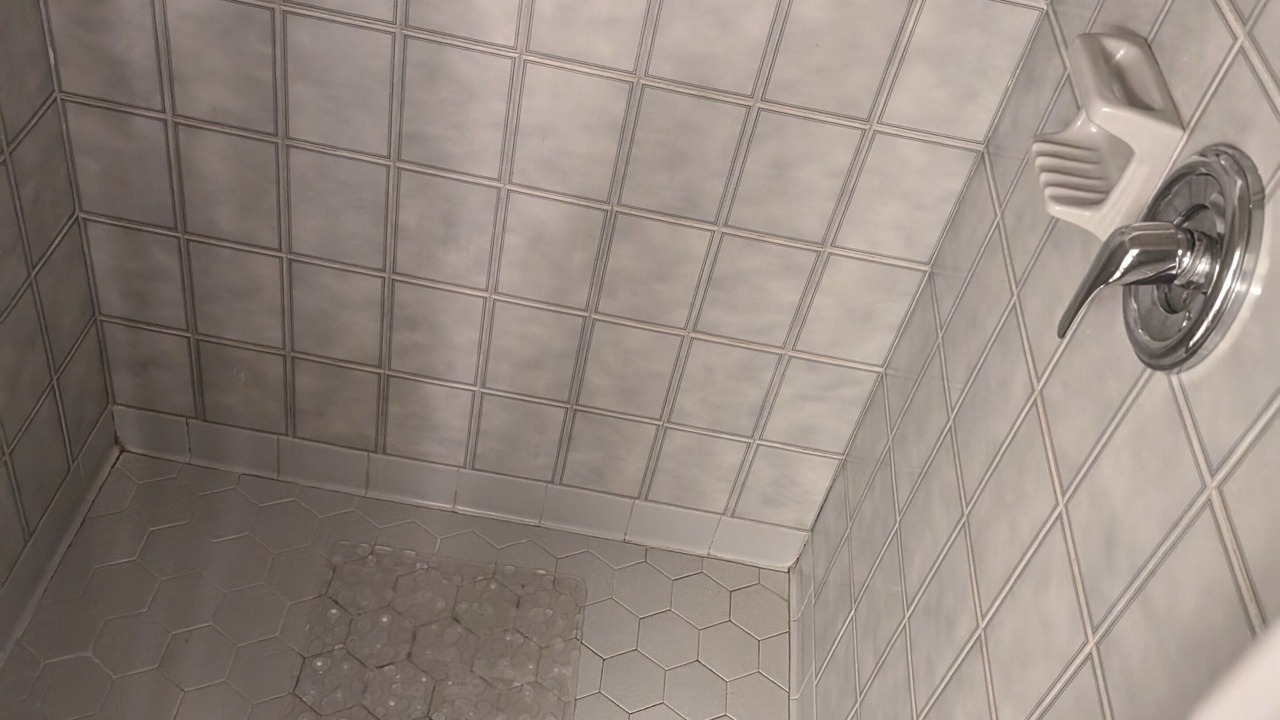 Photo of Bathroom in Gunter Afs