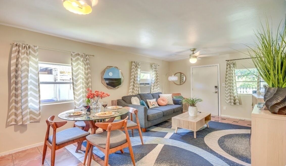 Photo of Livingroom in DeLand