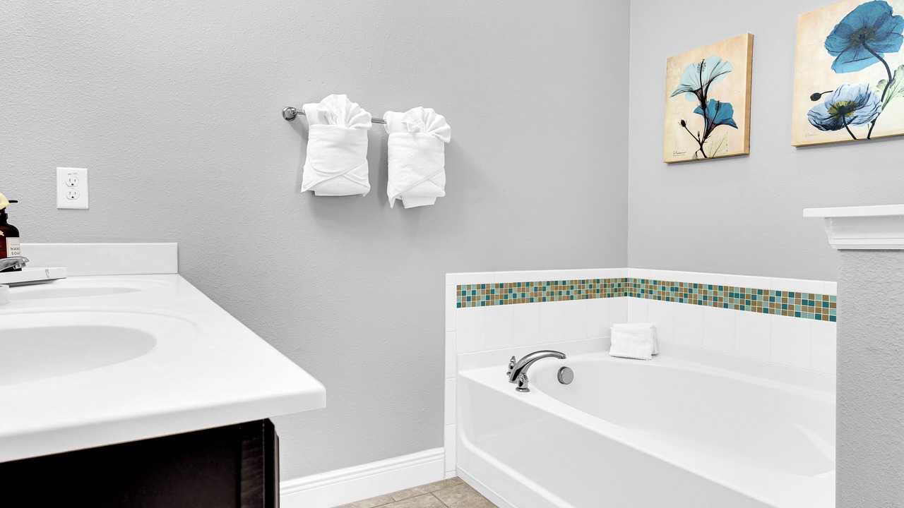 Photo of Bathroom in Loughman