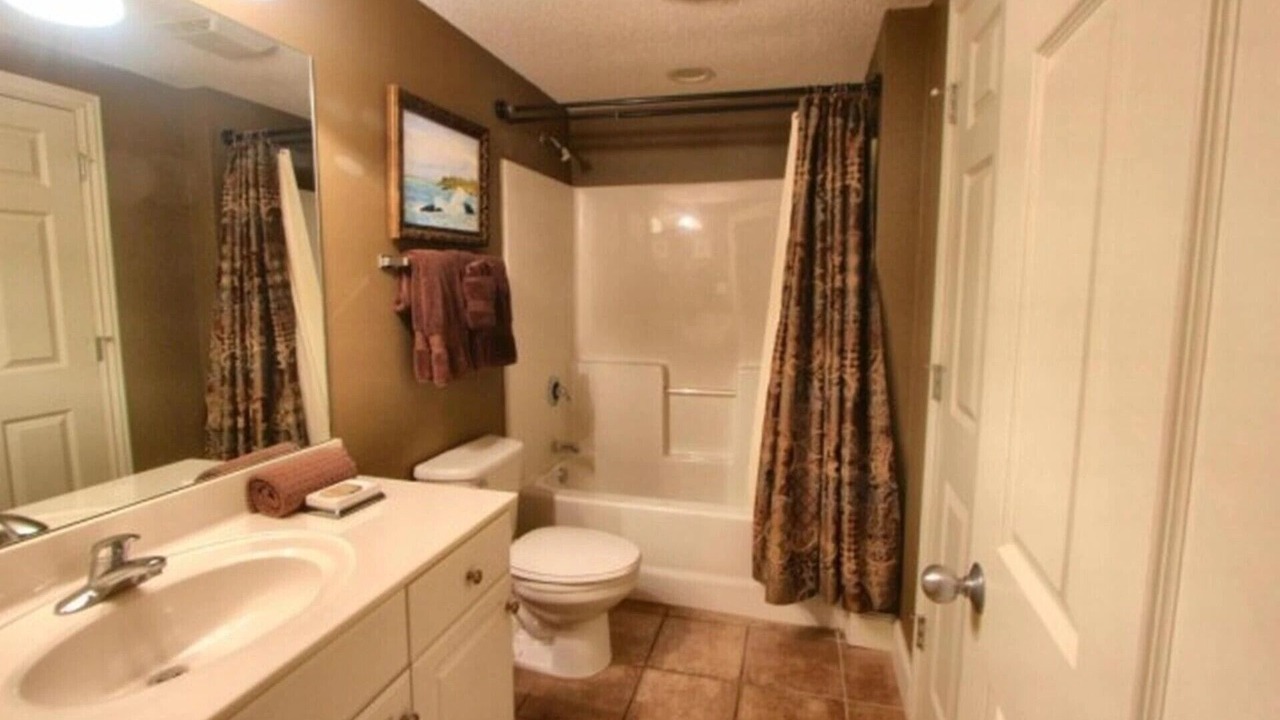Photo of Bathroom in Long Beach