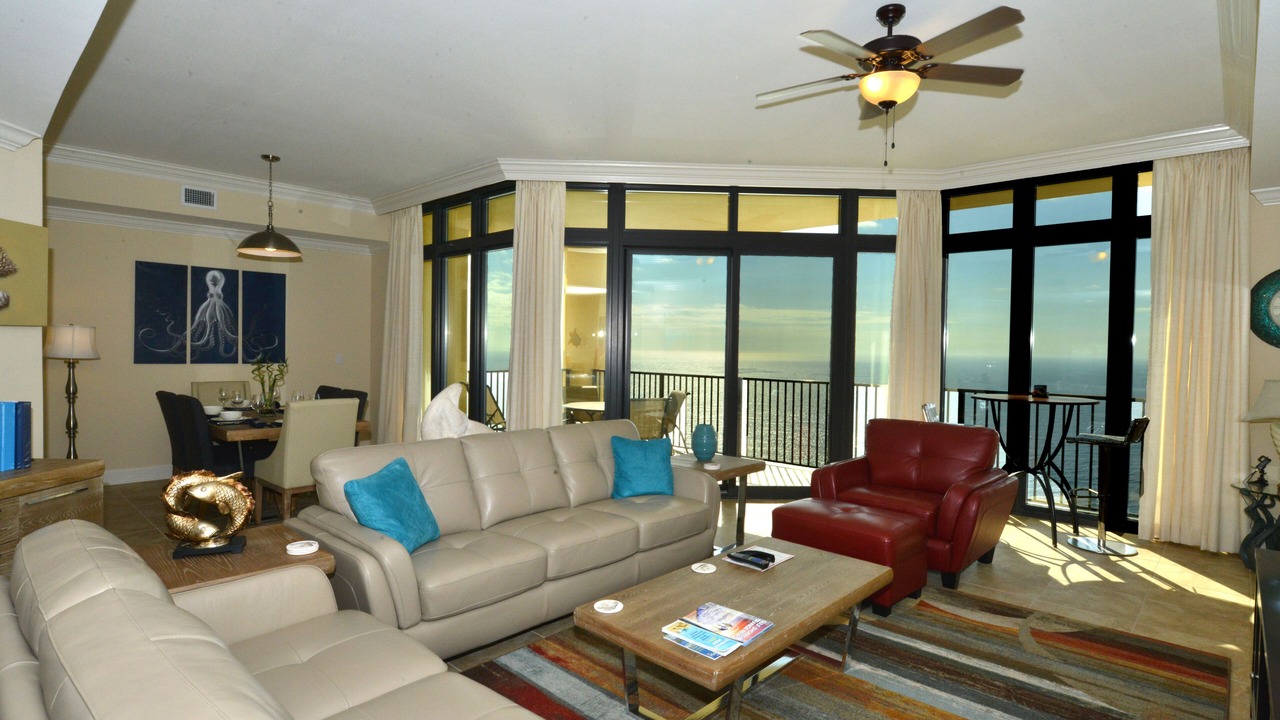 Photo of Livingroom in Orange Beach
