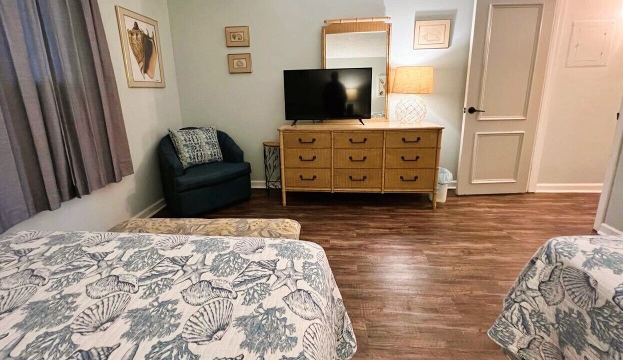 Photo of Bedroom in Biltmore Beach