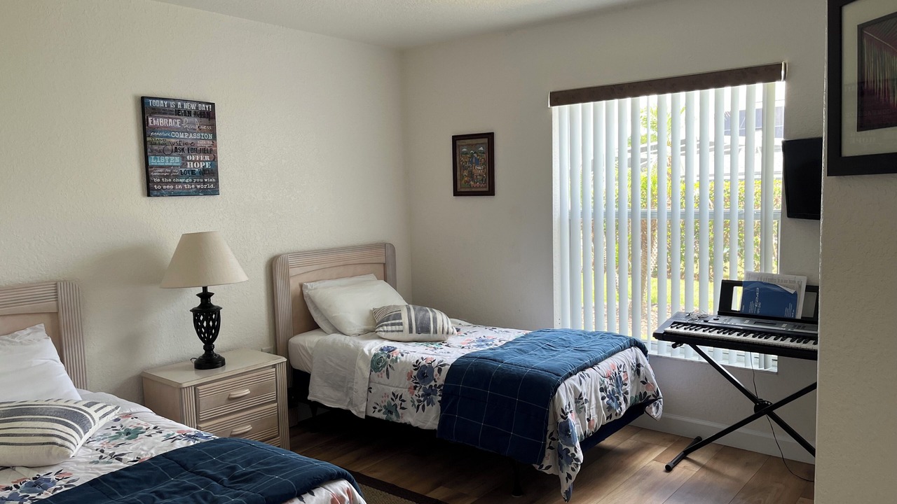 Photo of Bedroom in Loma Vista