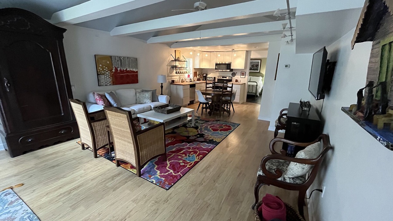 Photo of Bedroom in Mandeville