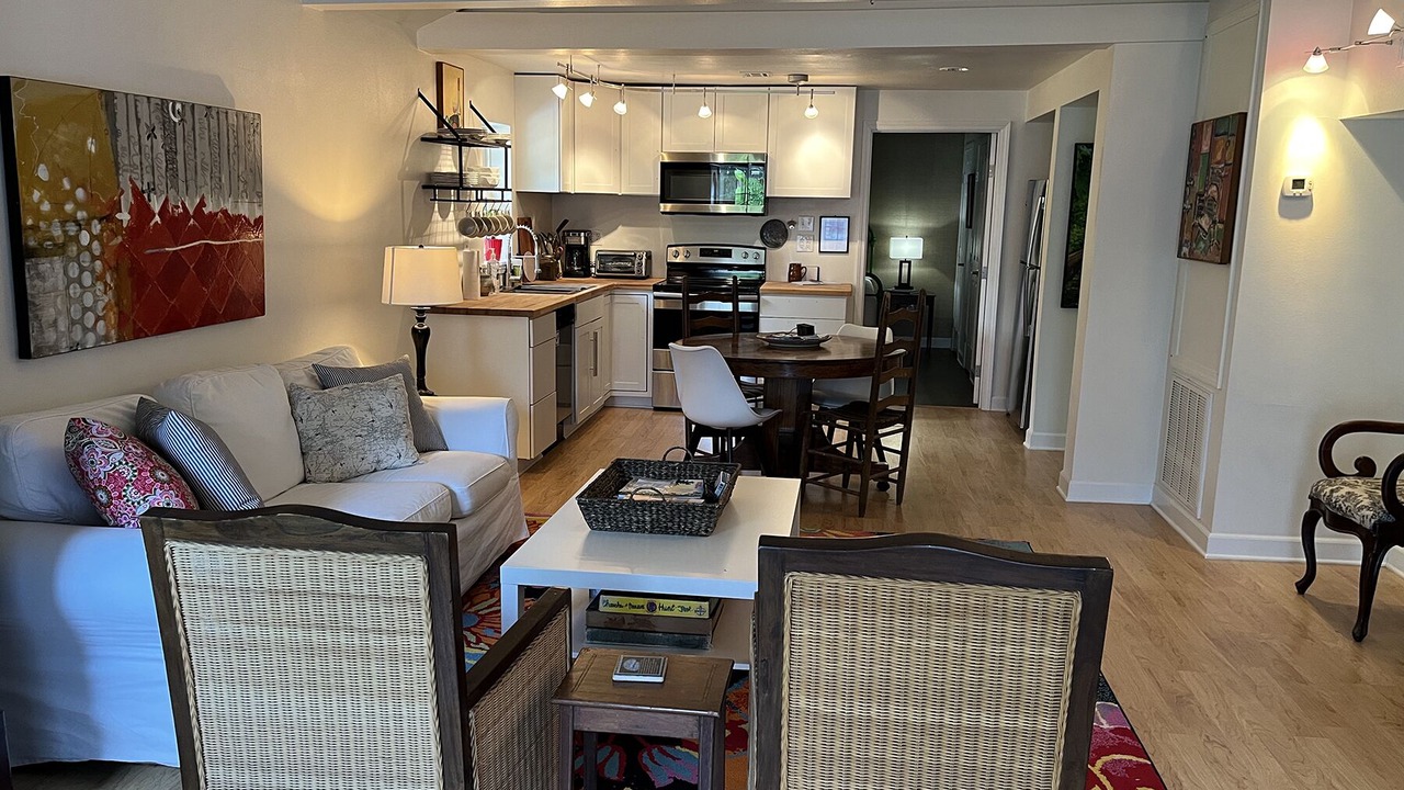 Photo of Bedroom in Mandeville