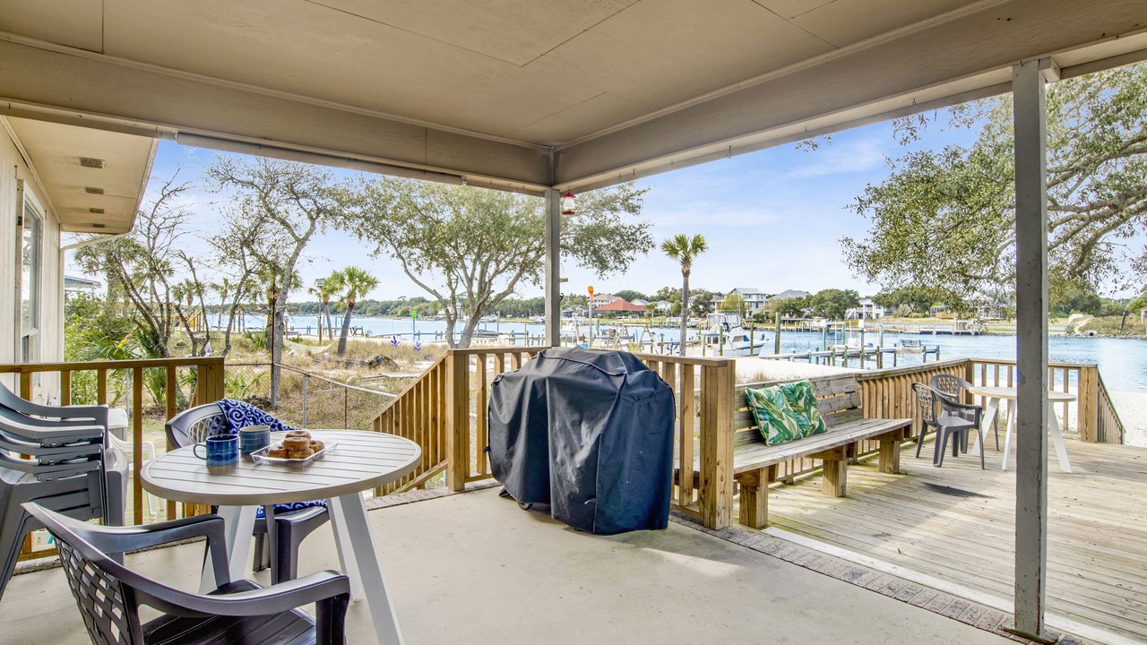 Photo of Outdoor in Holiday Harbor