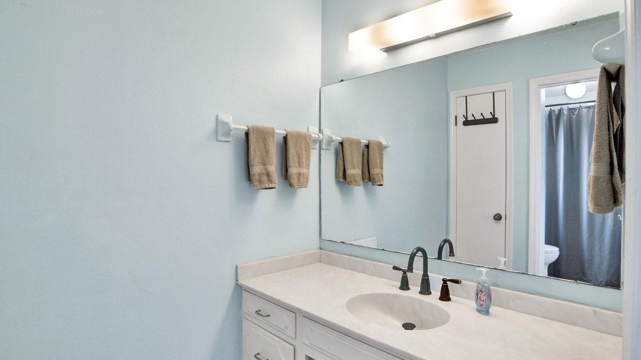 Photo of Bathroom in Holiday Harbor
