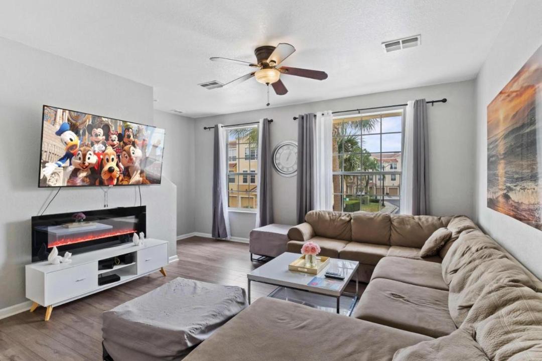 Photo of Livingroom in Florida Central Atlantic Coast
