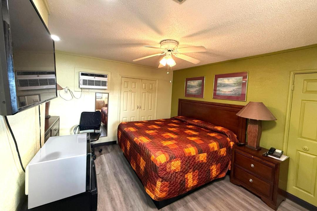 Photo of Bedroom in Elba