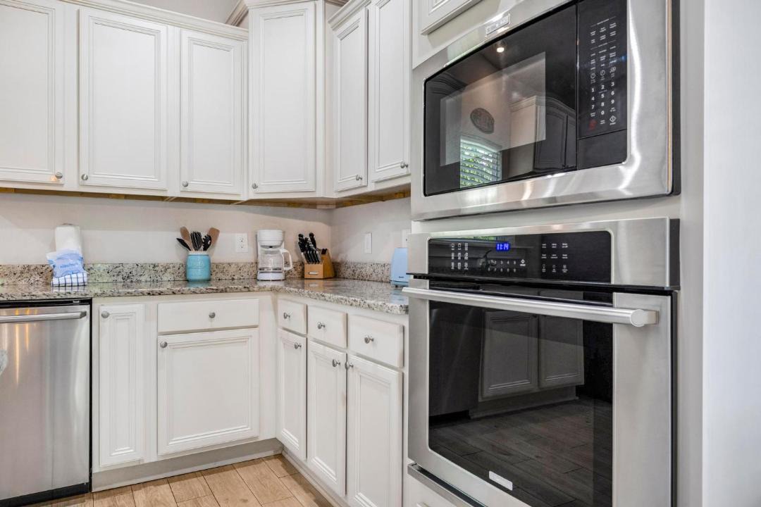 Photo of Kitchen in Ono Island