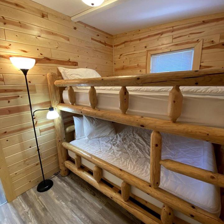 Photo of Bedroom in Cadillac