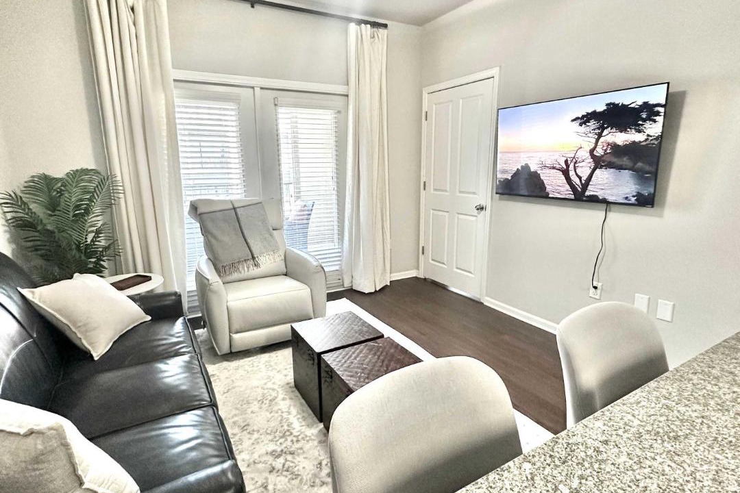 Photo of Livingroom in Starkville