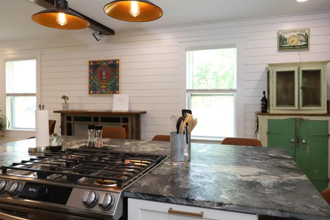Photo of Kitchen in Navy Point