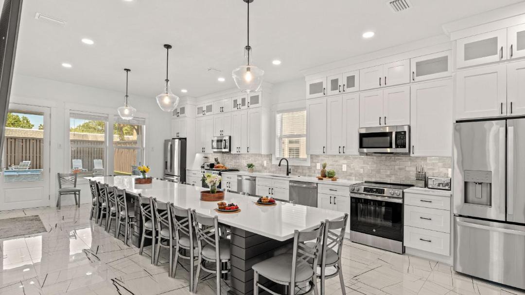 Photo of Kitchen in Tang-O-Mar