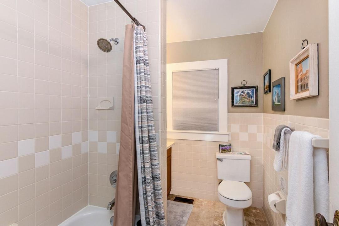 Photo of Bathroom in Mims