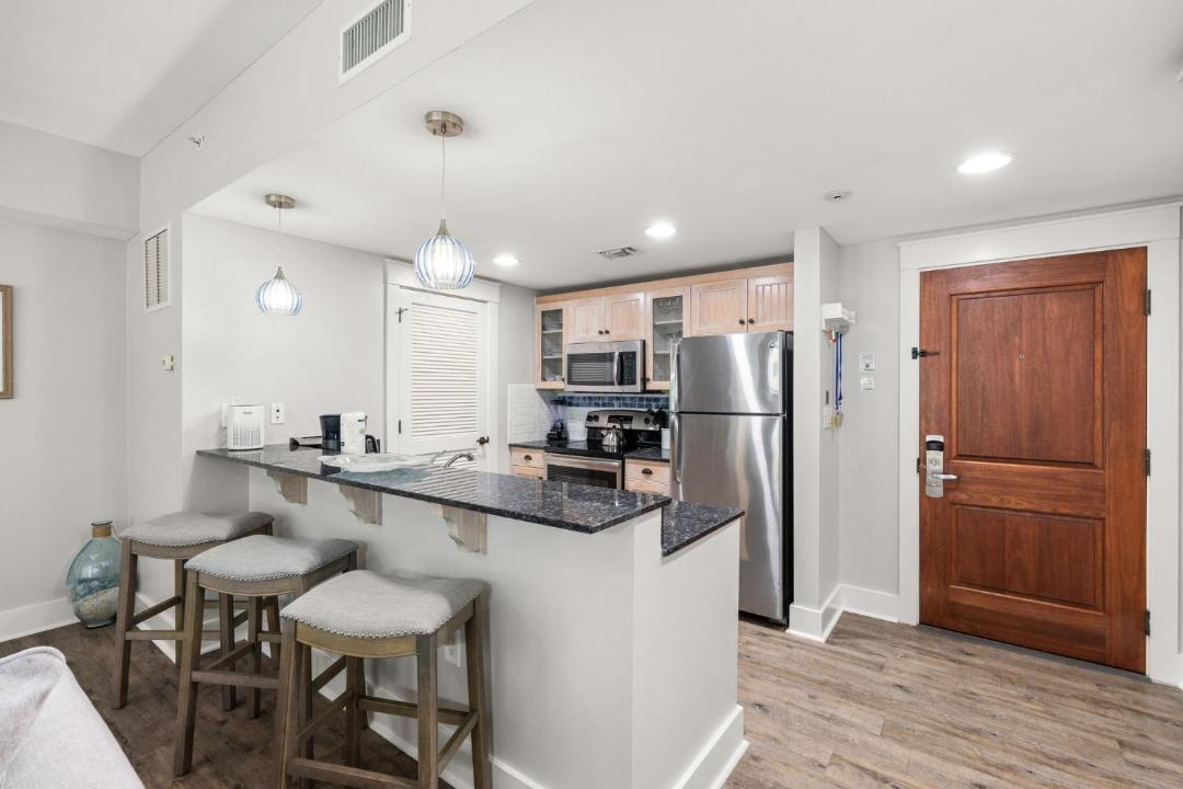 Photo of Kitchen in Baytowne Wharf