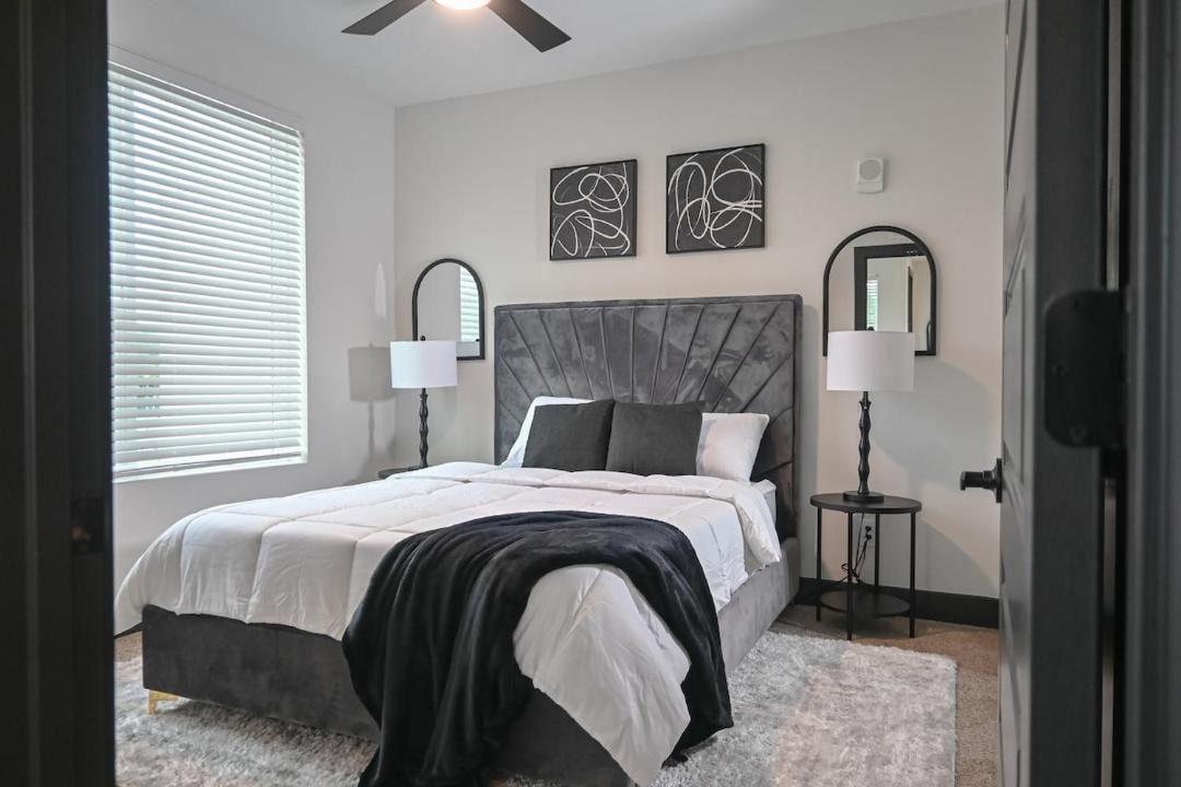 Photo of Bedroom in East Side